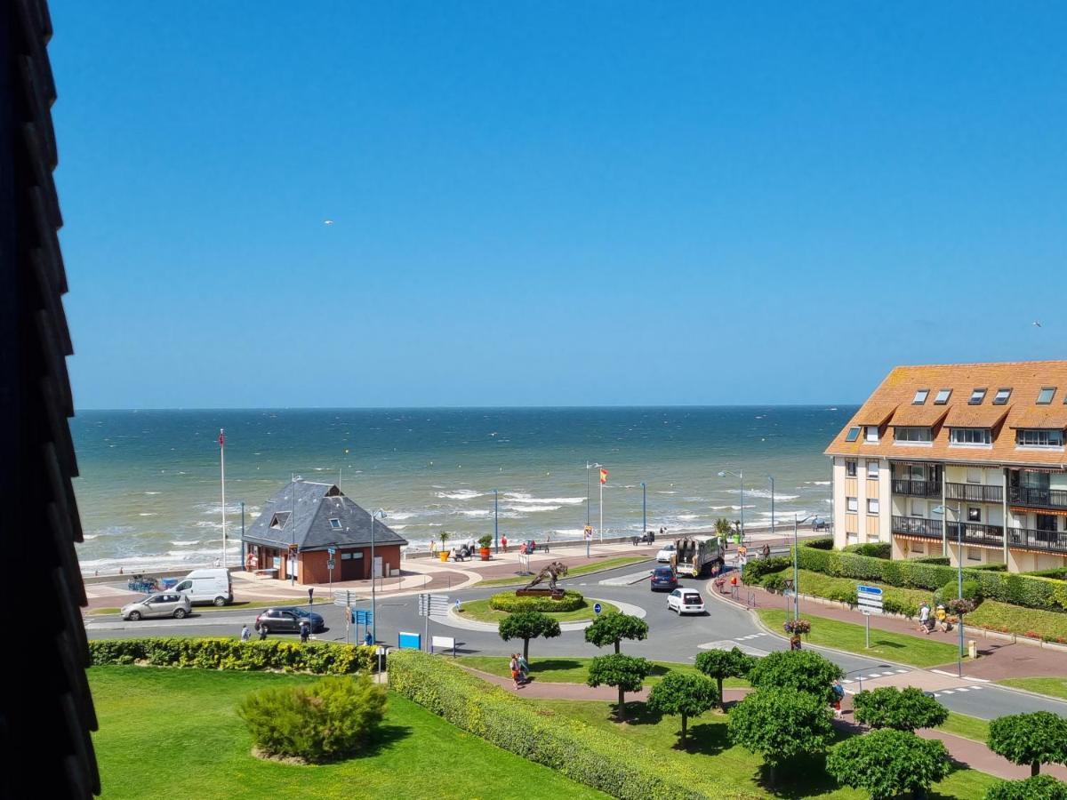 "Le Cocon D'Estelle" Grand Studio Vue Mer, 30M De La Plage Villers-sur-Mer Luaran gambar